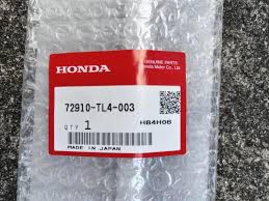 Honda Genuine OEM Parts Molding ASSY. R&L set 72950-TL4-003 & 72910-TL4-003