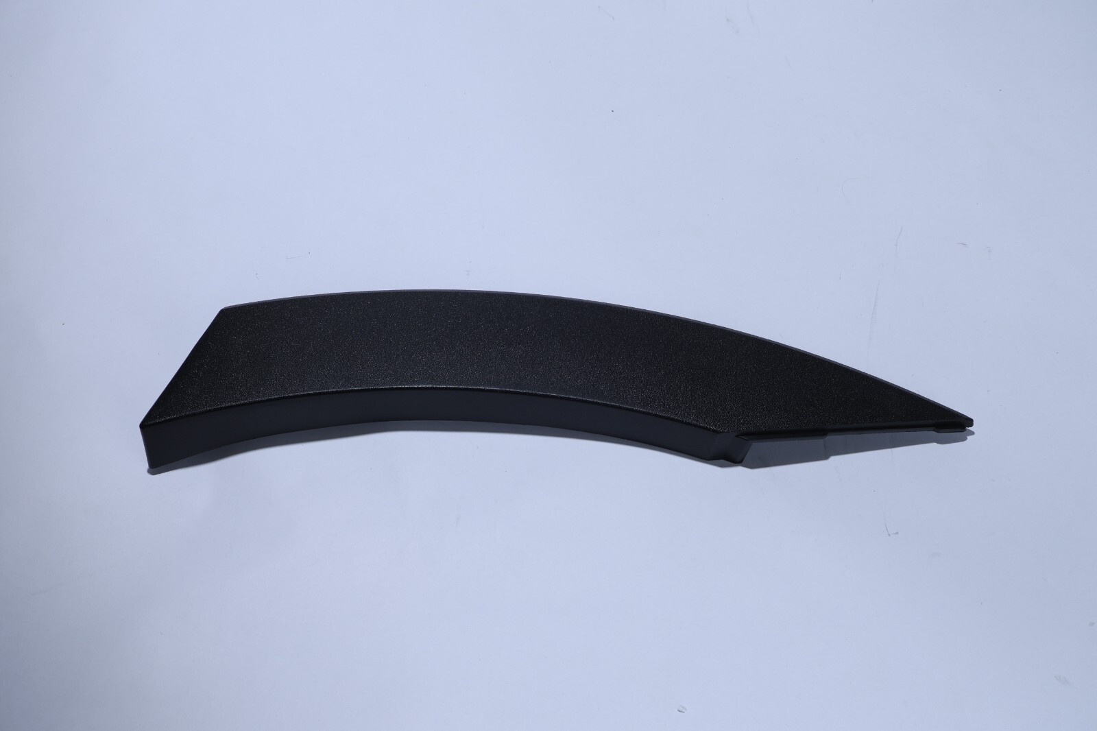 HY1790104 Rear Fender Trim Textured Left Side for 2013-2018 Hyundai Santa Fe