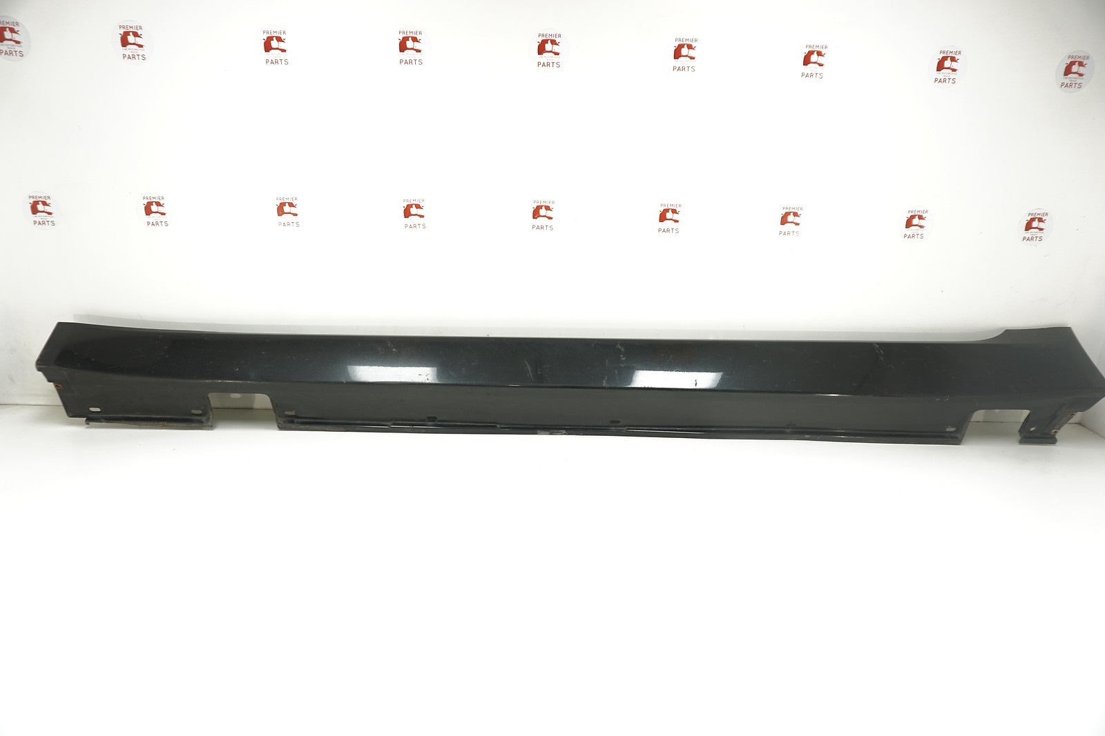 09 2008-2010 Bmw 528i Rocker Molding Used Oem (51-77-7-178-125) Lh