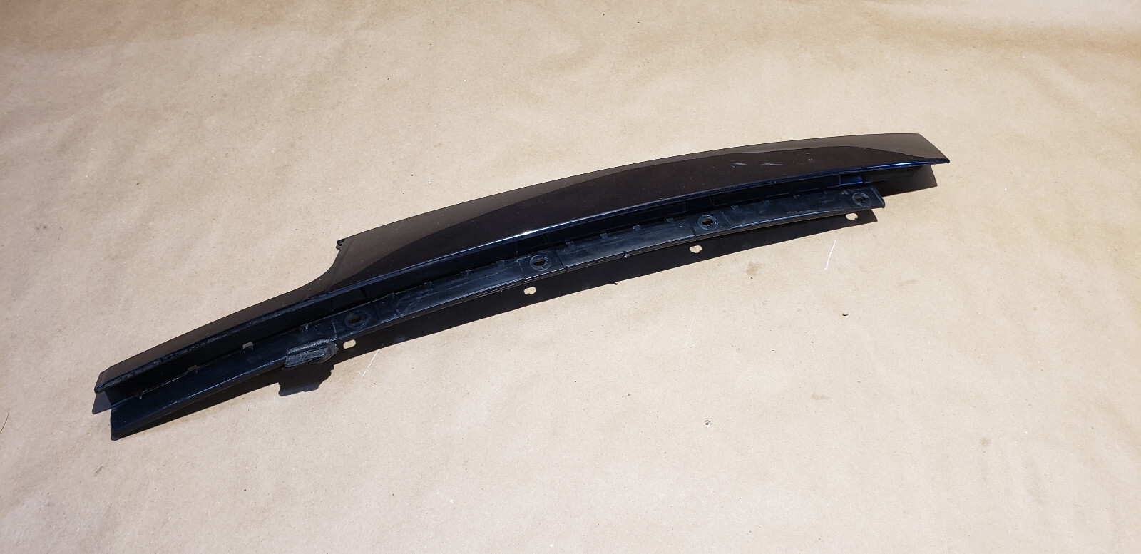 12-15 2012 BMW 328i F30 FRONT RIGHT PASS SIDE DOOR B PILLAR MOLDING TRIM OEM