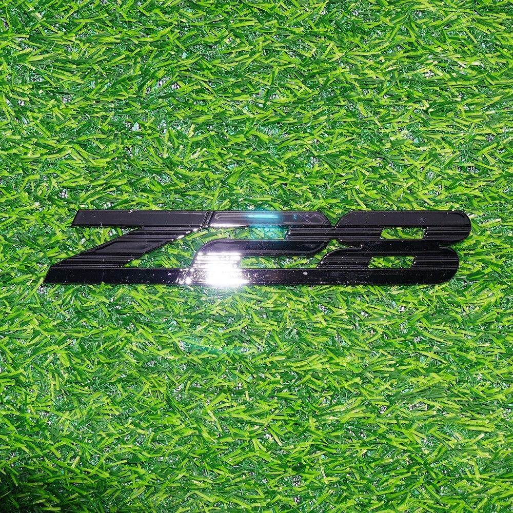 2pc Z28 Logo Fits 1993-2002 Front Fender Emblem Badge 10139552（Gloss Black）