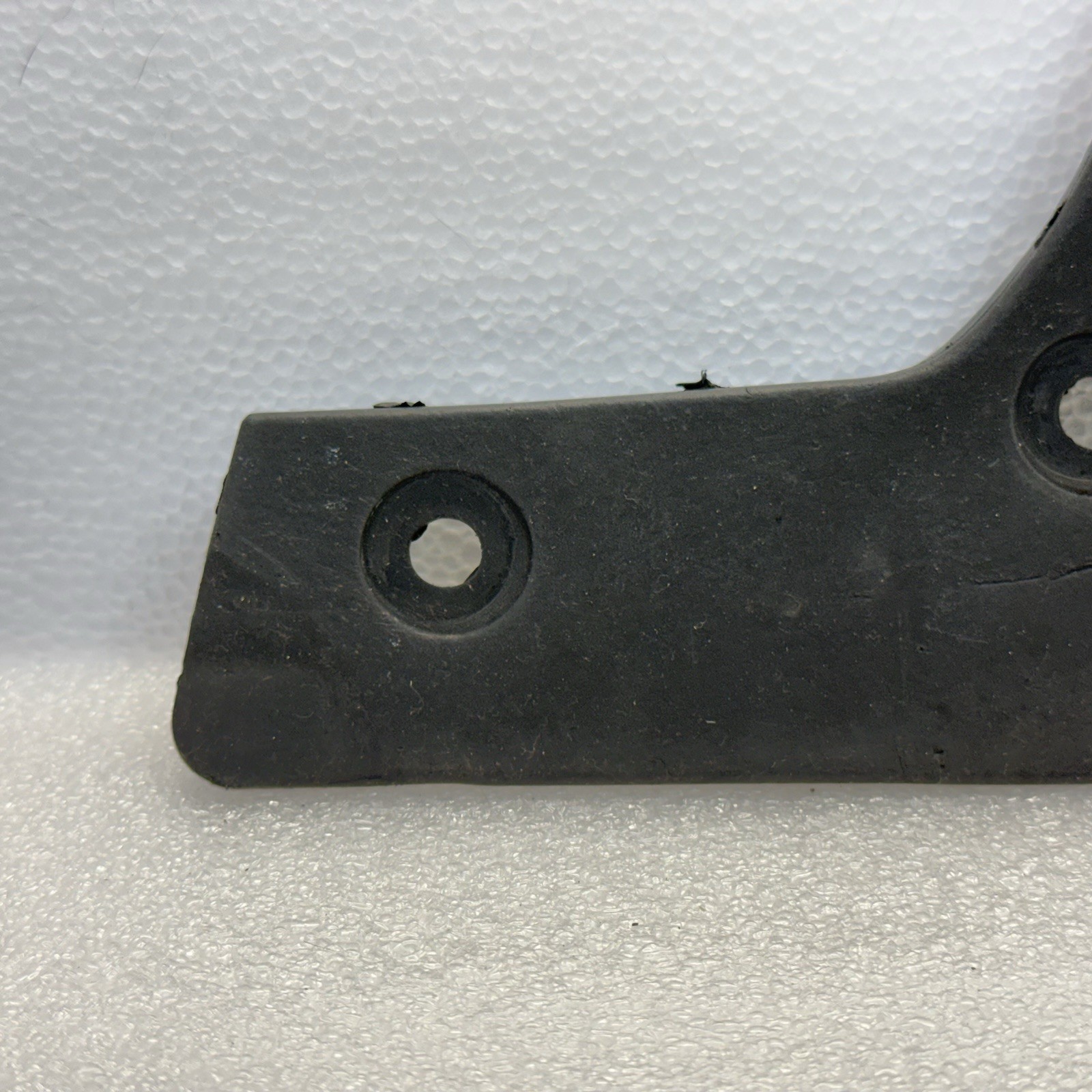 2003-2013 Maserati Quattroporte M139 Front Left Deflector 69215400 OEM