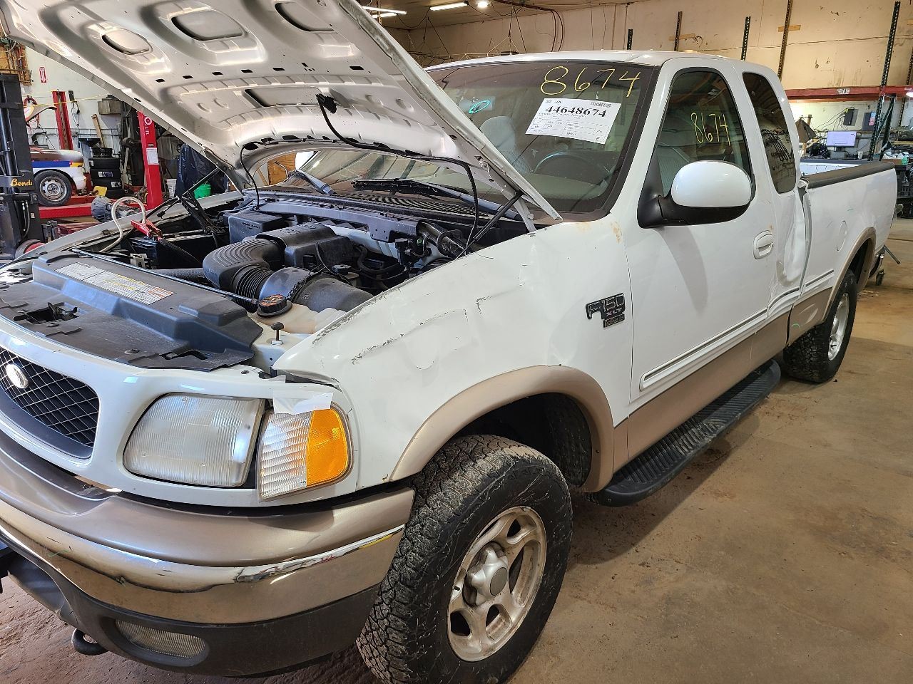 F150 1998 Quarter Moulding 663128