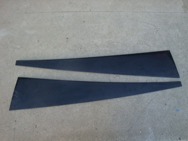 MERCEDES SL R230 03-09 SL500 REAR LEFT RIGHT SET C PILLAR TRIM 2307920330 0430