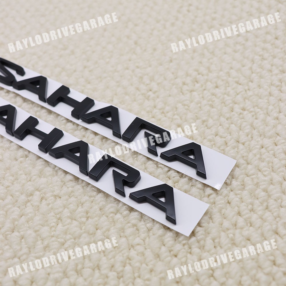 2pcs Matte Black 2018-2025 For Wranger Sahara Letters Fender Side Emblem Badges