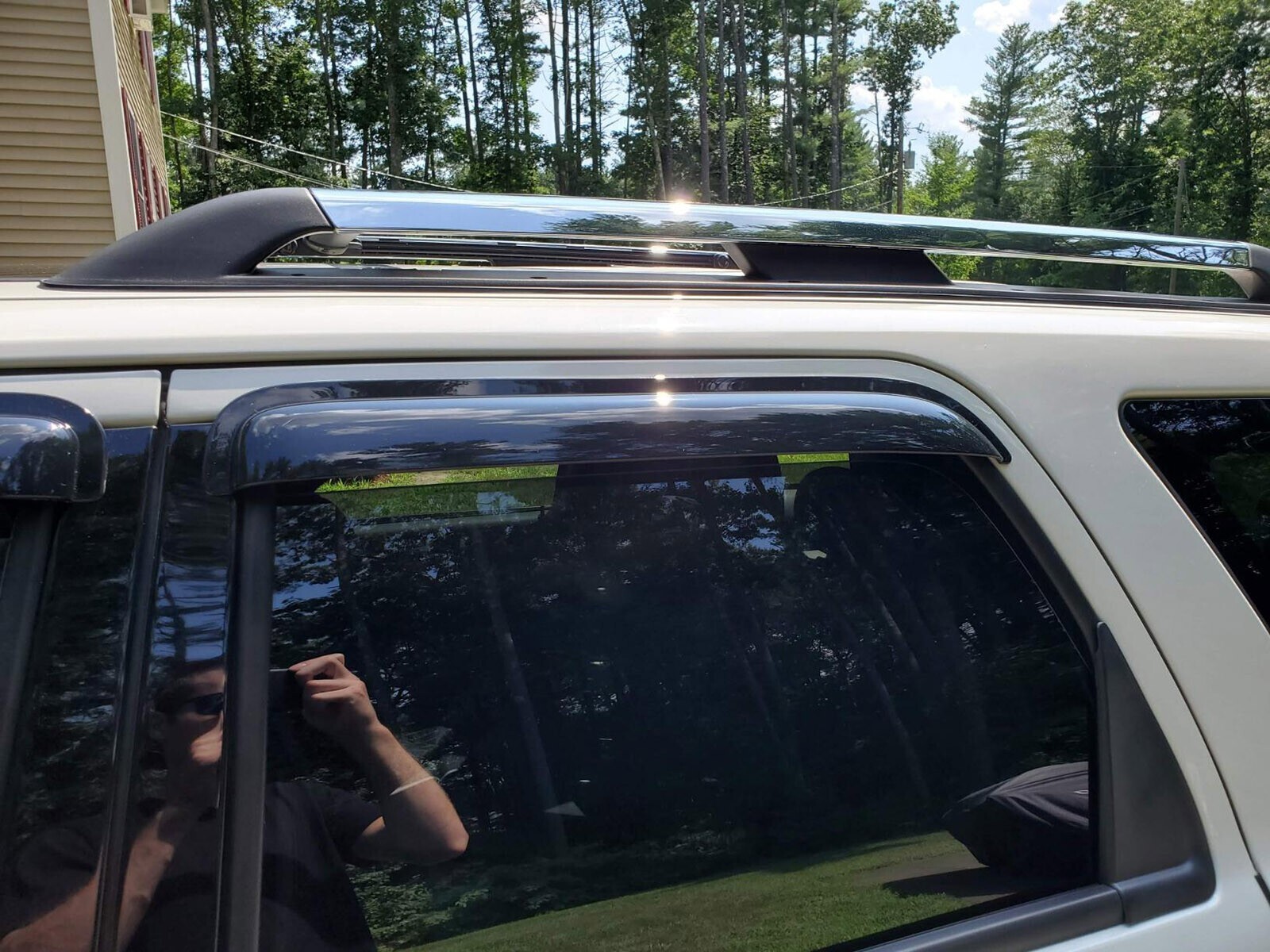 Tape-on Window Vent Visors for 2001-2012 Ford Escape/2008-2011 Mazda Tribute