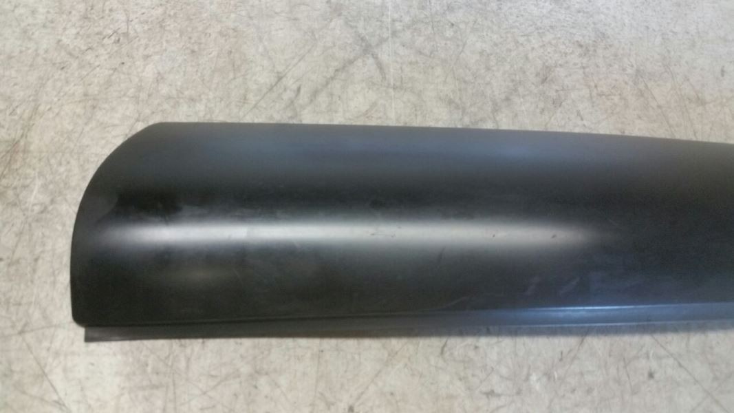 2003 Mercedes-Benz ML500 – Left Outer Quarter Molding – 1636900587 – R291405