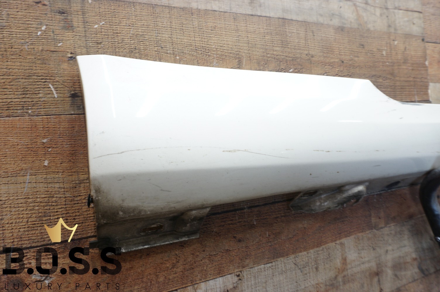 10-16 W207 MERCEDES E CLASS COUPE FRONT RIGHT SIDE SKIRT MOLDING WHITE OEM