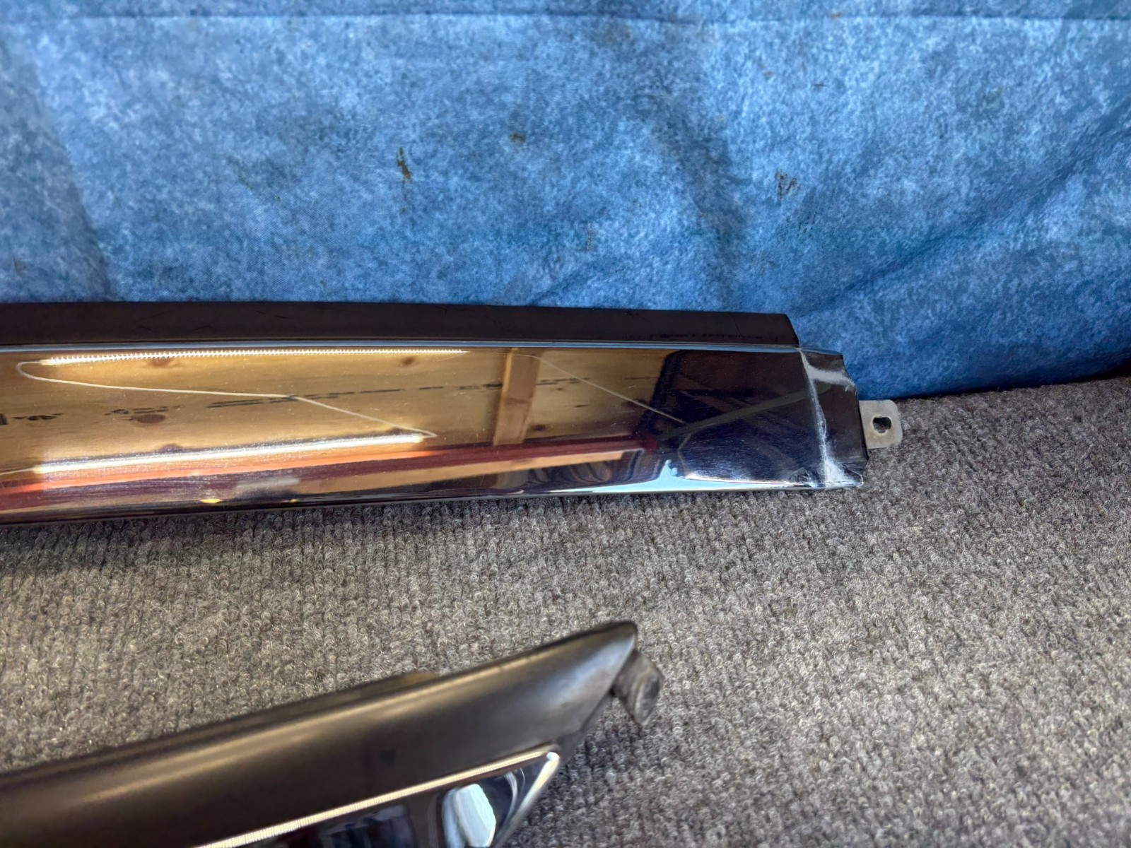 FORD THUNDERBIRD 02-05 RIGHT LEFT CENTER WINDSHIELD CHROME MOULDING TRIM SET OEM