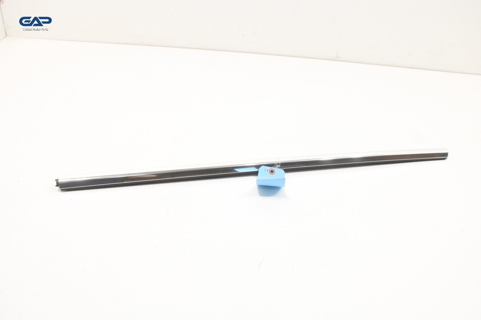 BMW M850i 840i M8 G15 COUPE RIGHT DOOR WINDOW BELT MOLDING OEM 2019 – 2024