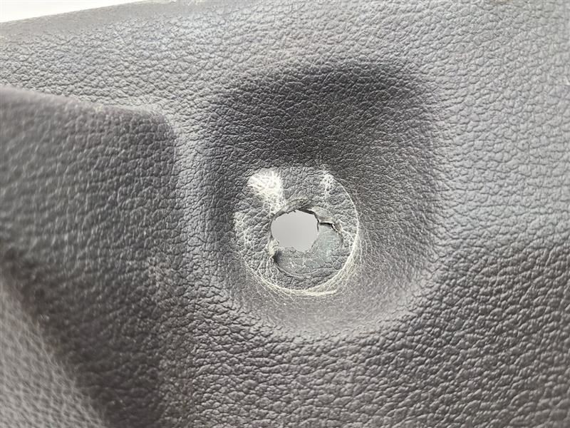 2013-2019 FORD ESCAPE LOWER LIFTGATE MOULDING