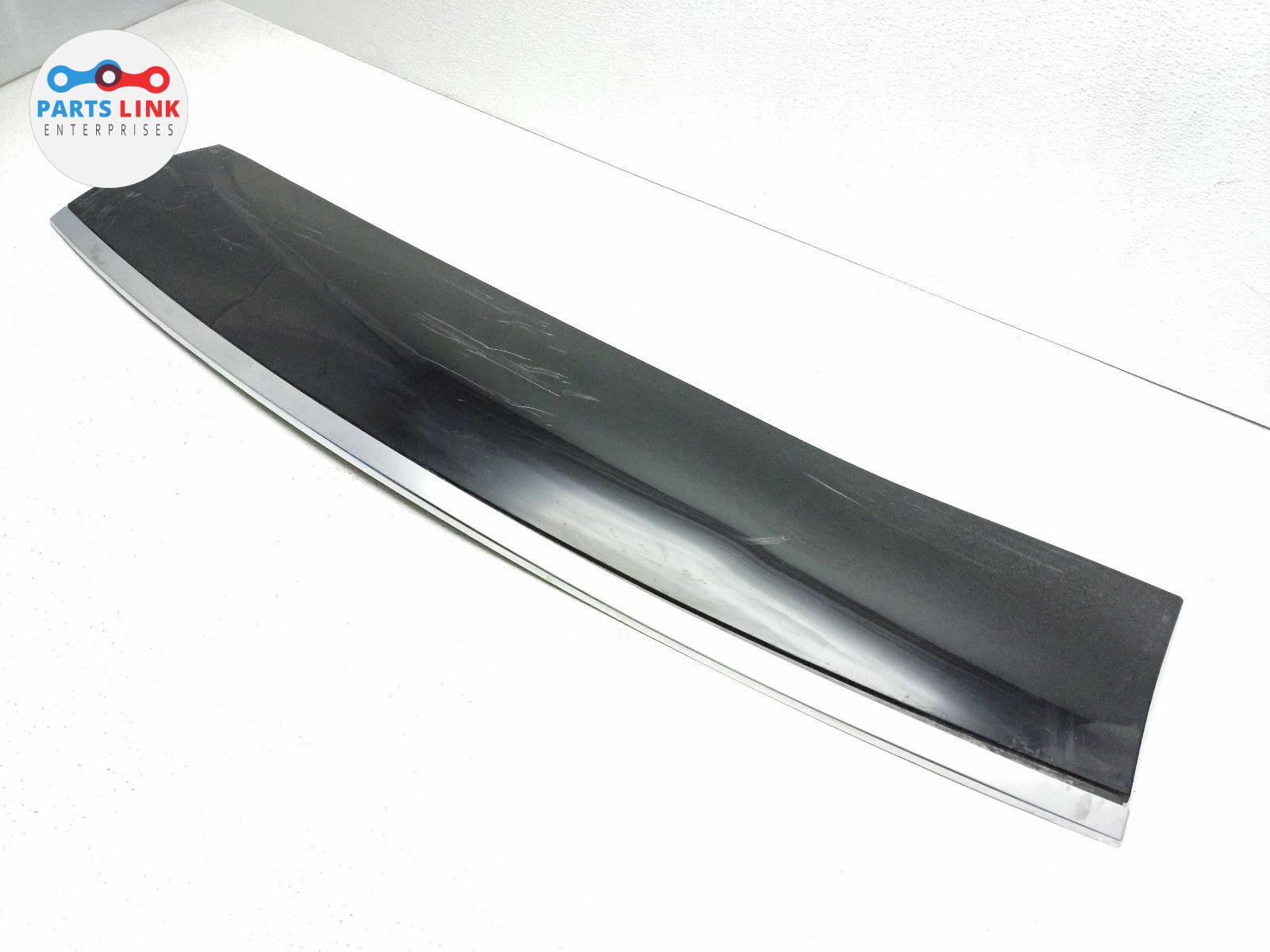 2022-24 RIVIAN R1S FRONT ROOF TRIM APPLIQUE MOLDING SUNROOF COVER PANEL INSERT
