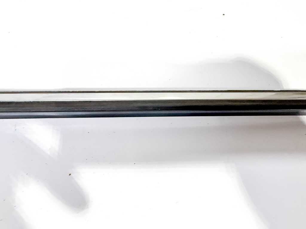 66-72 Mercedes W108 W109 LWB Rear Left Center Chrome Door Molding 1097301780
