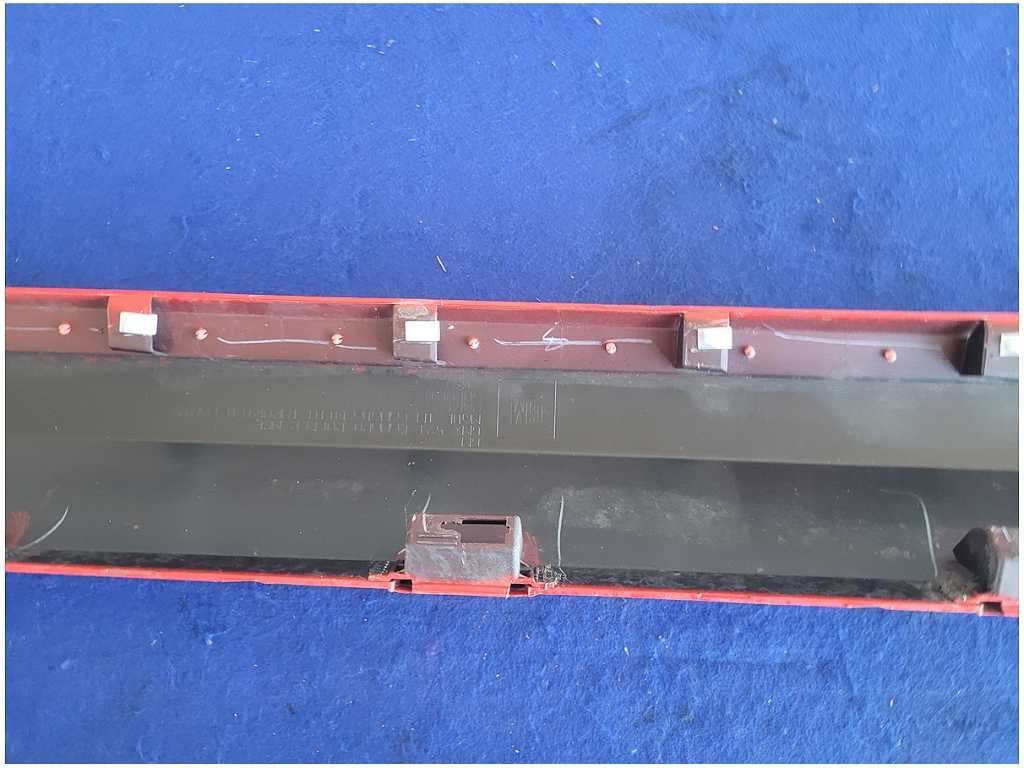 2010-2015 Chevrolet Camaro SS Driver Left Lower Rocker Panel Molding 2882