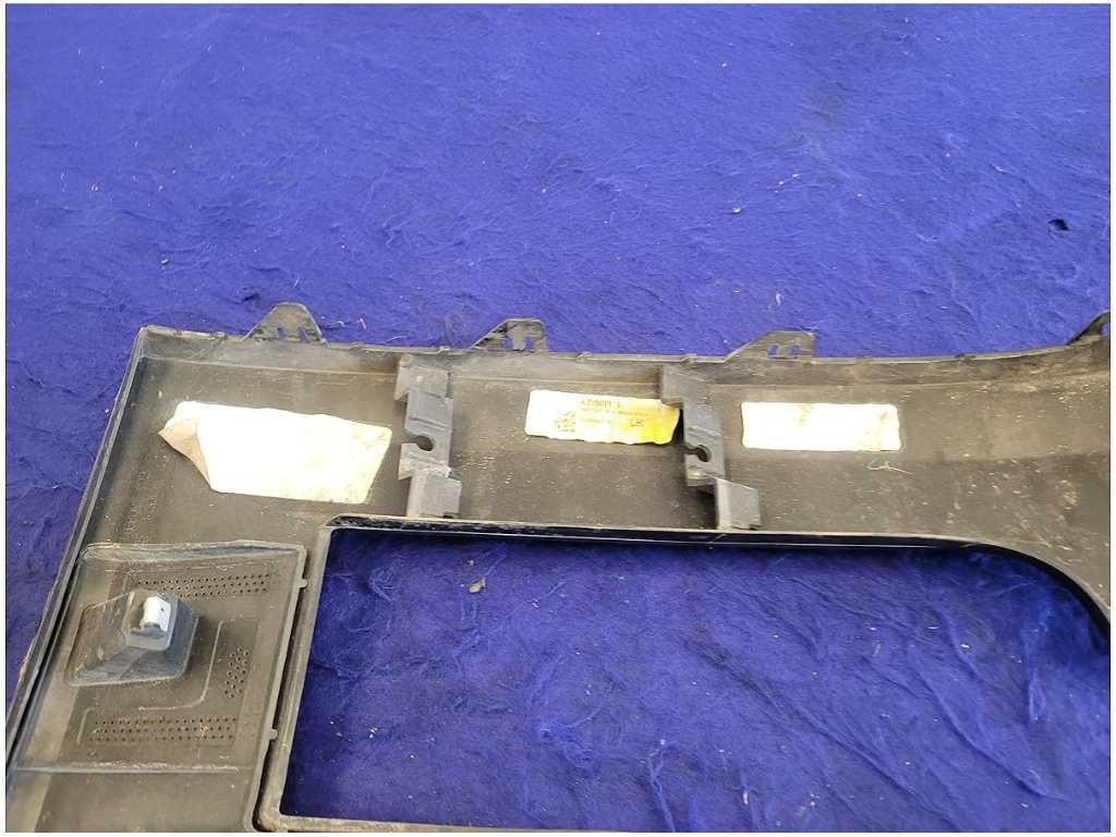 2015-2017 Ford F150 Pickup Truck Driver Front Headlight Trim Paint G1 27655