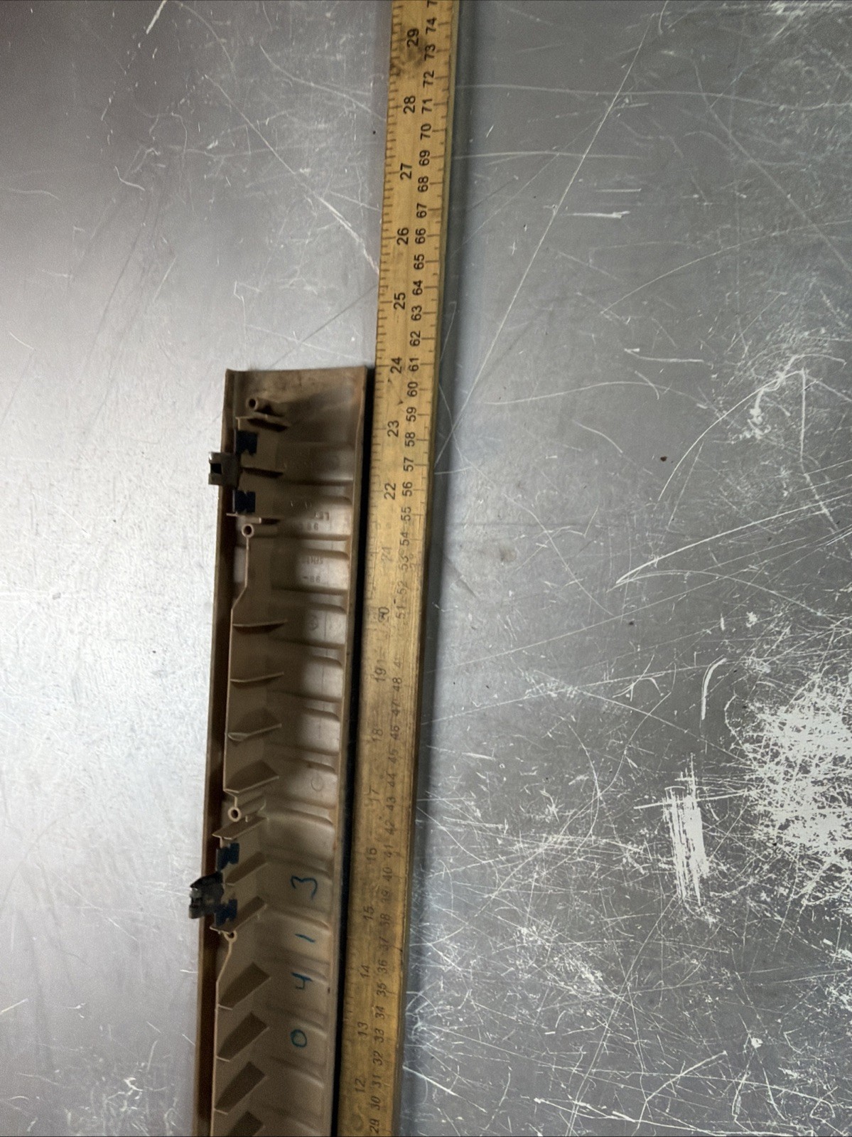 dodge durango door floor sill right front 1998