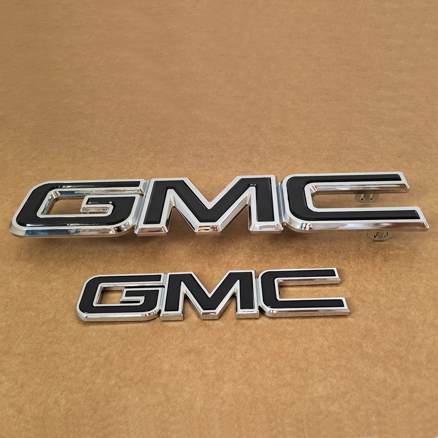 2007-2014 Kit OEM Grille & Rear GMC Emblem Badge for Yukon / XL Chrome Black