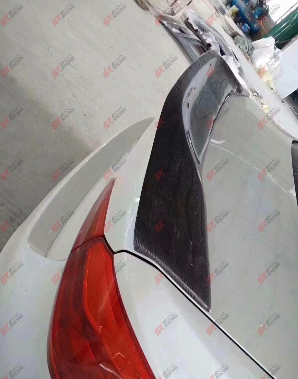Fits For BMW 5 Series G30 M5 F90 18-23 Carbon Fiber/FRP Rear Trunk Spoiler Wing