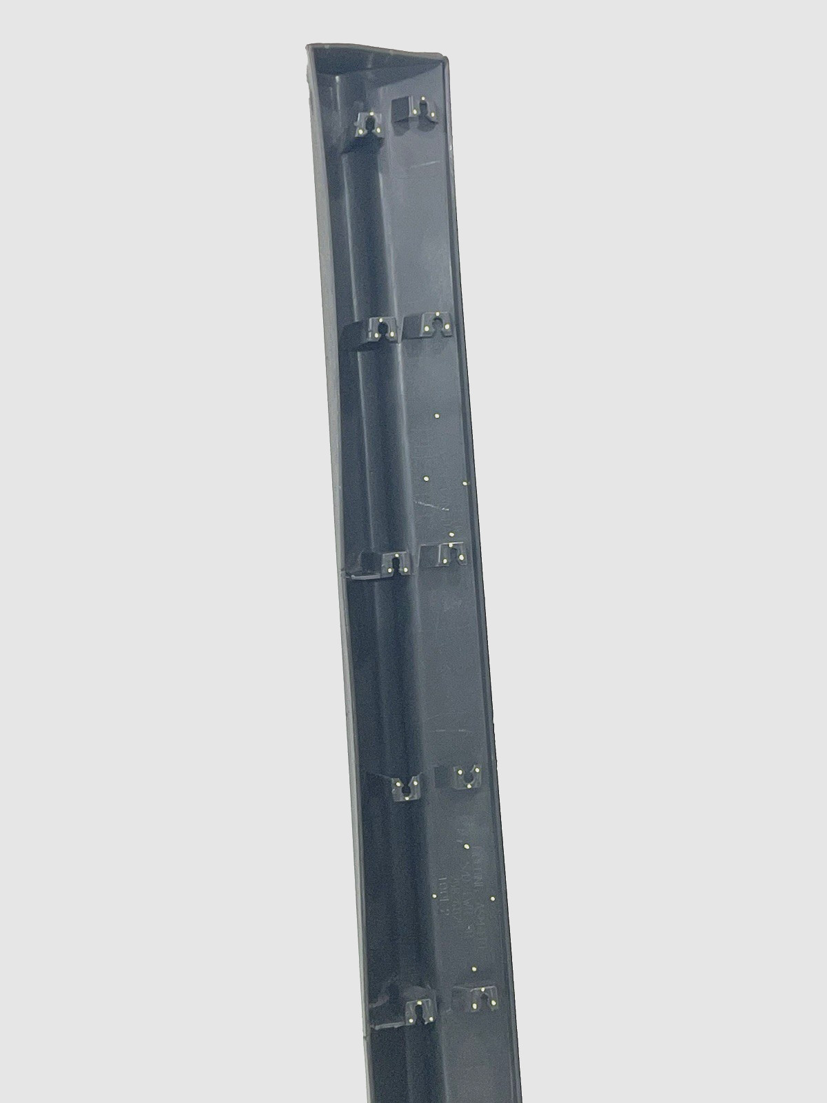 2010-2017 Equinox Front Passenger RH Lower Door Molding Guard Trim 25824825 OEM