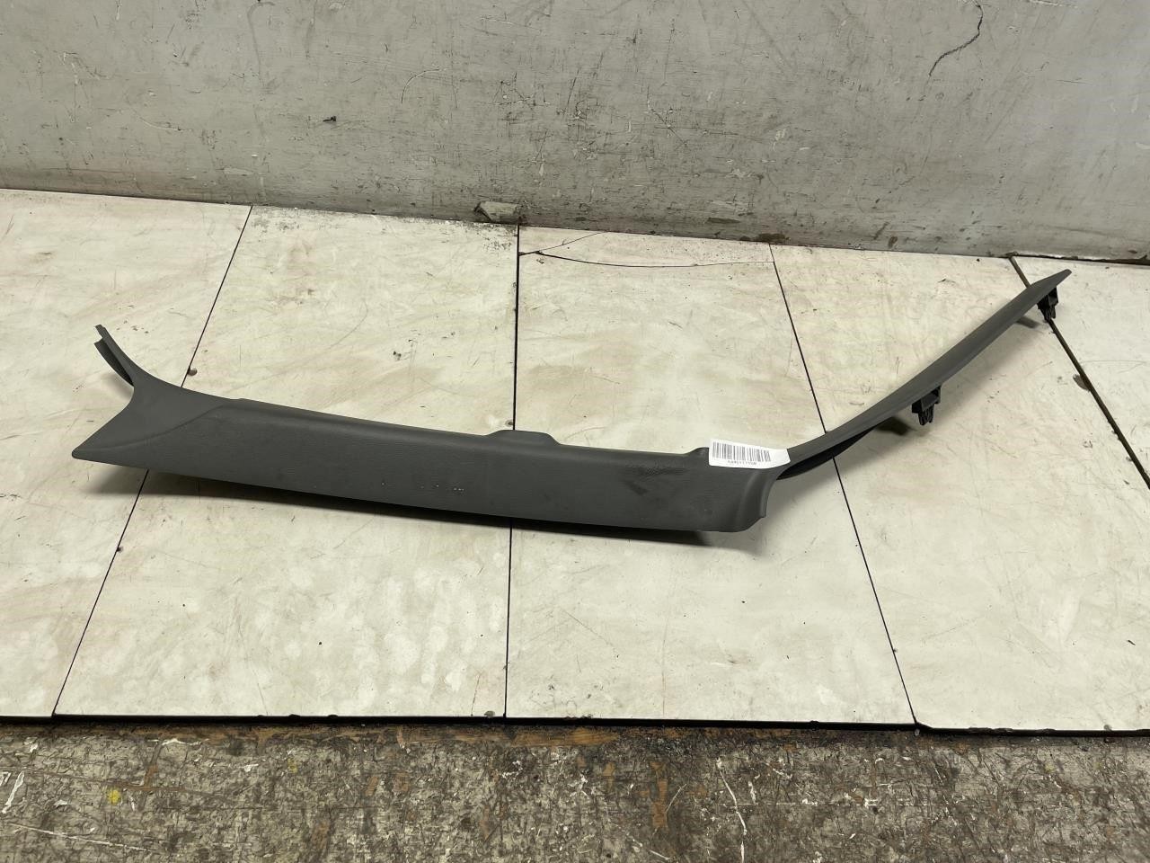 2009 FORD RANGER FRONT LEFT DRIVER SIDE WNDSHIELD MOULDING PANEL OEM+