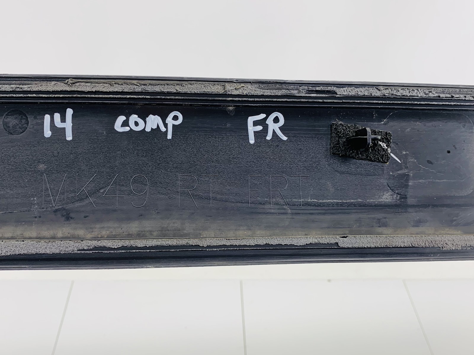 11-17 JEEP COMPASS FRONT RIGHT PASSENGER SIDE DOOR SHELL PANEL MOLDING COVER OEM