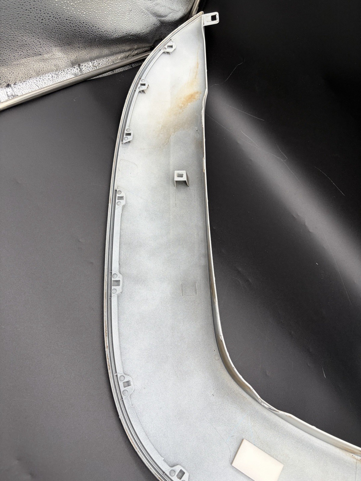 2003-2005 Toyota 4Runner Left Front Fender Flare Moulding Pearl White 53088