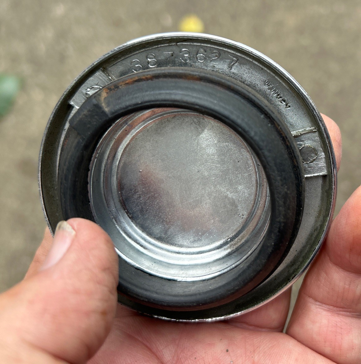 1966 Nova Horn Button 66 Chevy 2 Very Nice Original