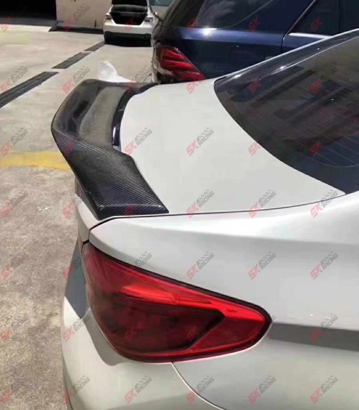 Fits For BMW 5 Series G30 M5 F90 18-23 Carbon Fiber/FRP Rear Trunk Spoiler Wing