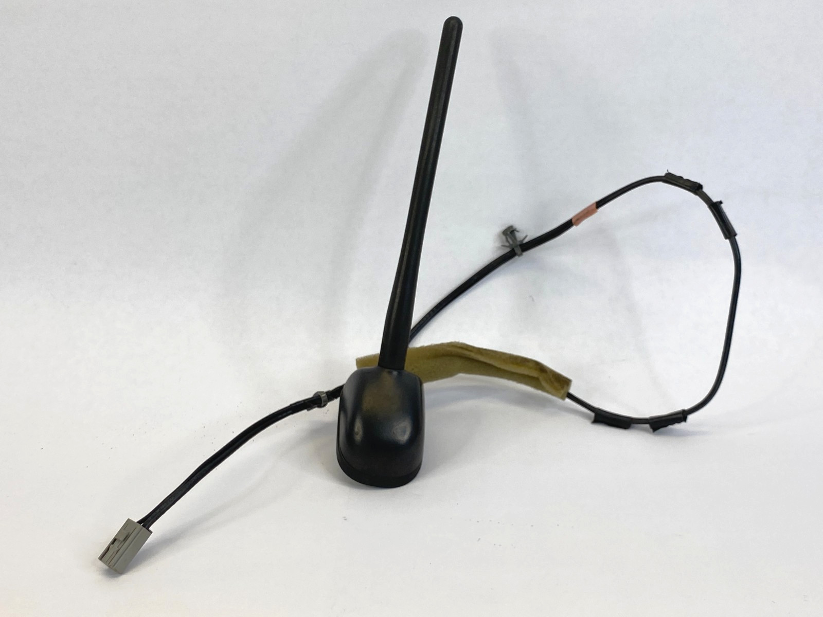 2012-2015 NISSAN ROGUE 2014 2015 SELECT ROOF MOUNTED RADIO ANTENNA ASSEMBLY OEM