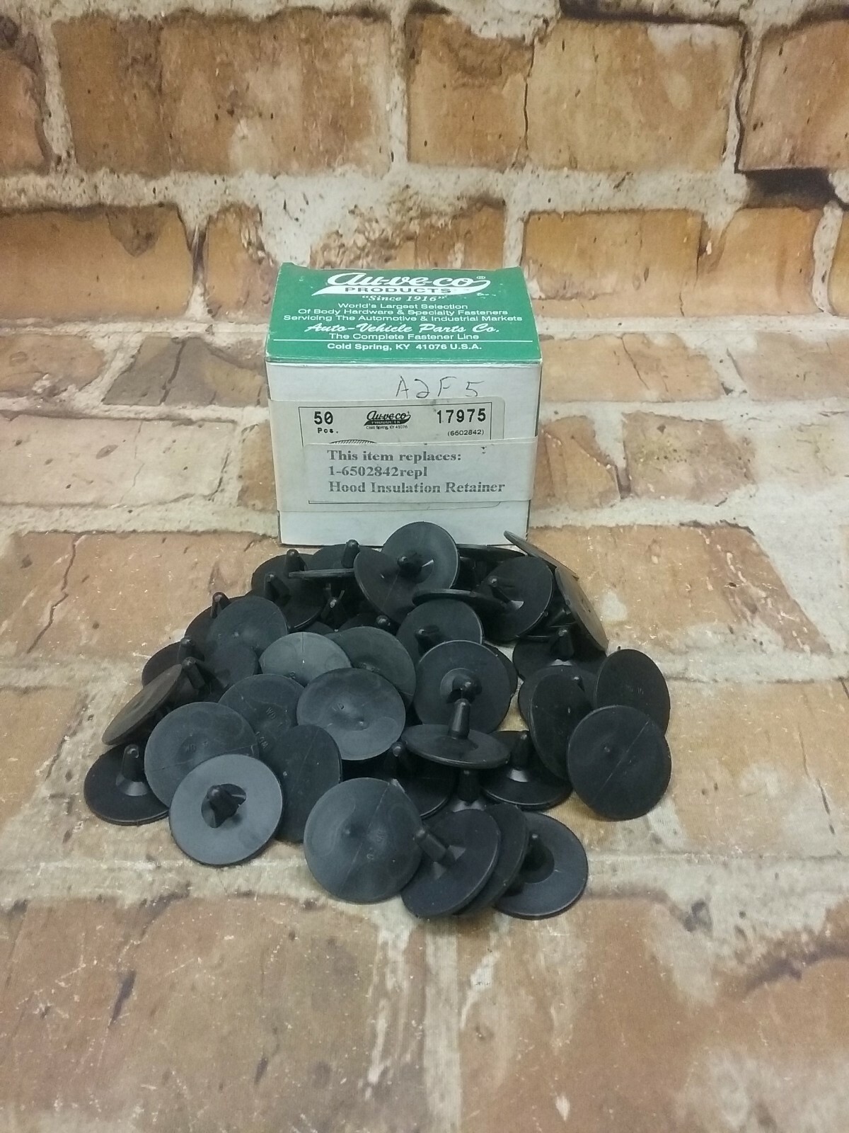 17975 Au-ve-co Products Auto-vehicle Parts Co. Hood Insulation Retainer 50…