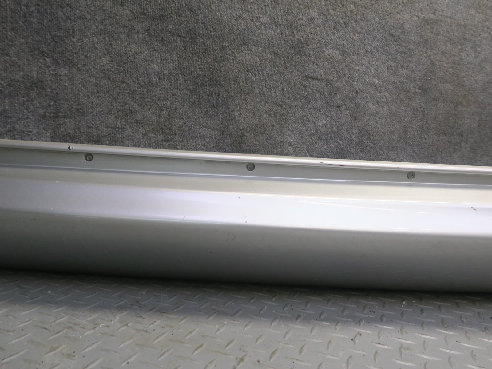 02-05 LEXUS Z40 SC430 SET OF 2 LEFT & RIGHT SIDE SKIRT ROCKER PANEL SILVER OEM