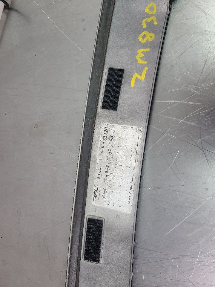 2003-06 Chevy SSR Drivers Side LH Exterior A-Pillar Moulding Trim, Black