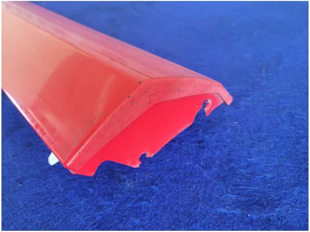 2010-2015 Chevrolet Camaro SS Driver Left Lower Rocker Panel Molding 2882