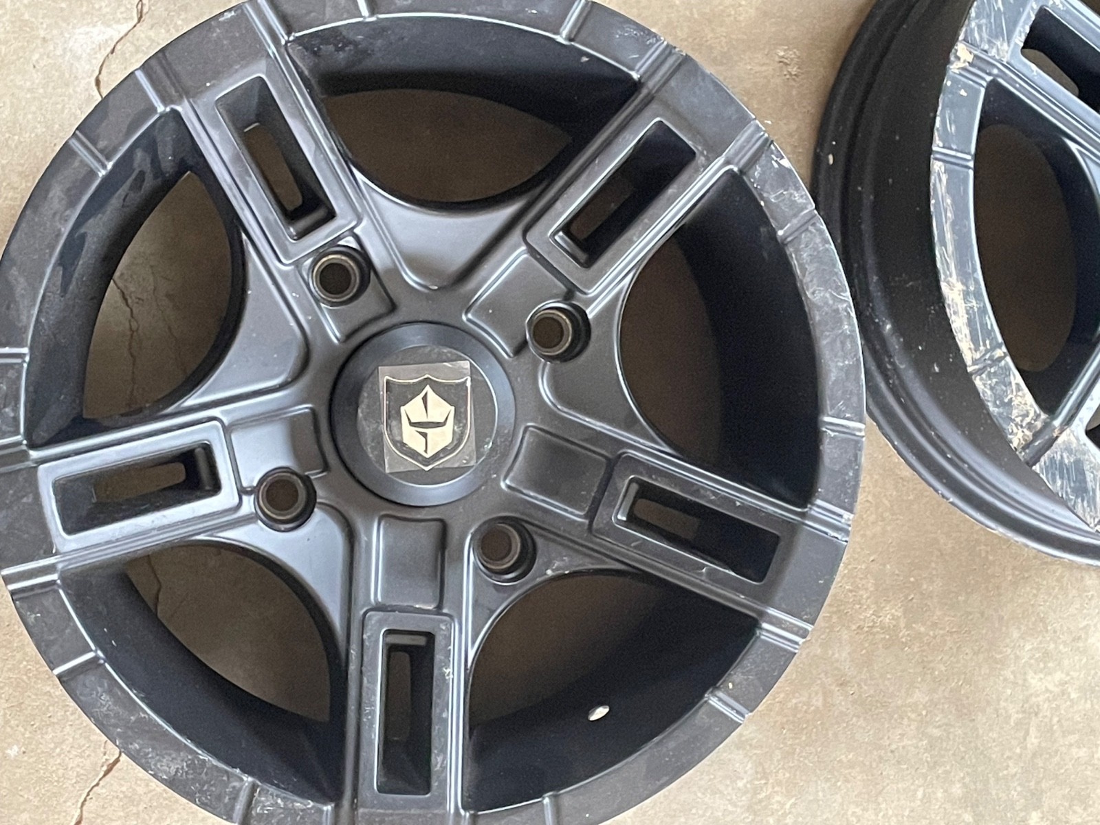 15inch razor wheels one of them have a small scratch on them the others are like