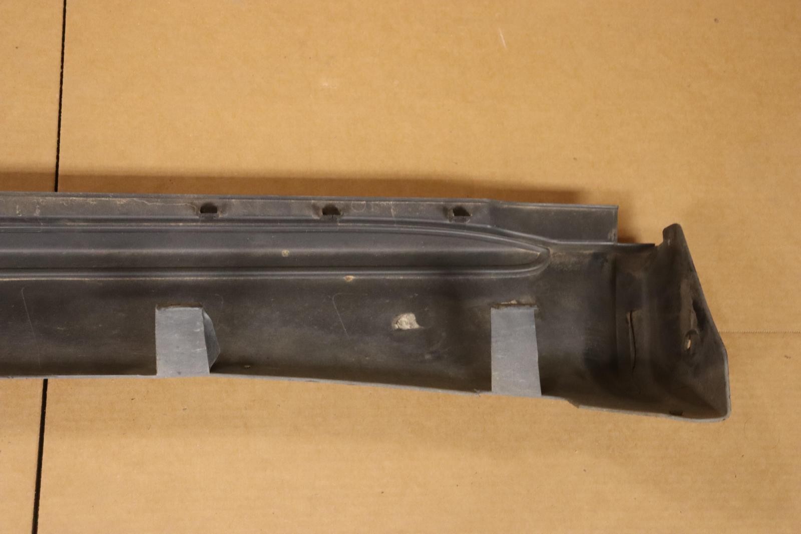 2011-2025 DODGE DURANGO RIGHT PASSENGER SIDE ROCKER MOLDING SKIRT GRAY OEM