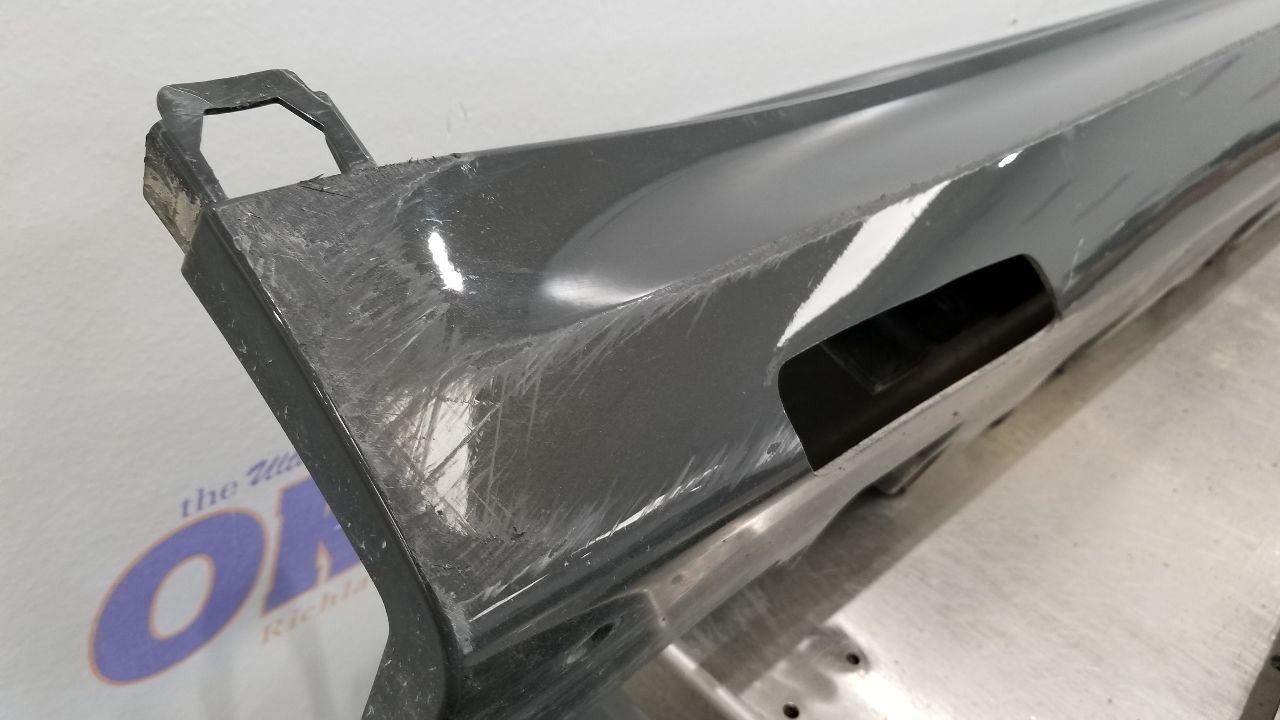 22 BMW X7 M50I G07 ROCKER PANEL MOULDING SIDE SKIRT LEFT DRIVER GRAY