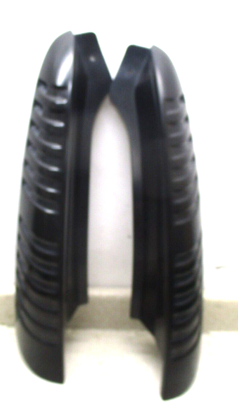 00 to 06 Suburban Rear Left & Right Applique D Pillars Extension Moldings OEM