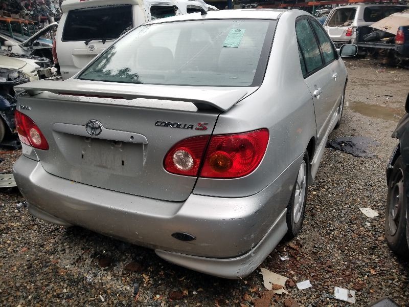 2004 TOYOTA COROLLA S PASSENGER SIDE REAR QUARTER GLASS
