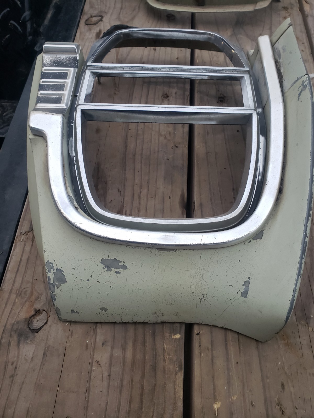 1968 Ford Galaxie 500 Left Rear Quarter Panel Extention Tailight Bezel OEM…
