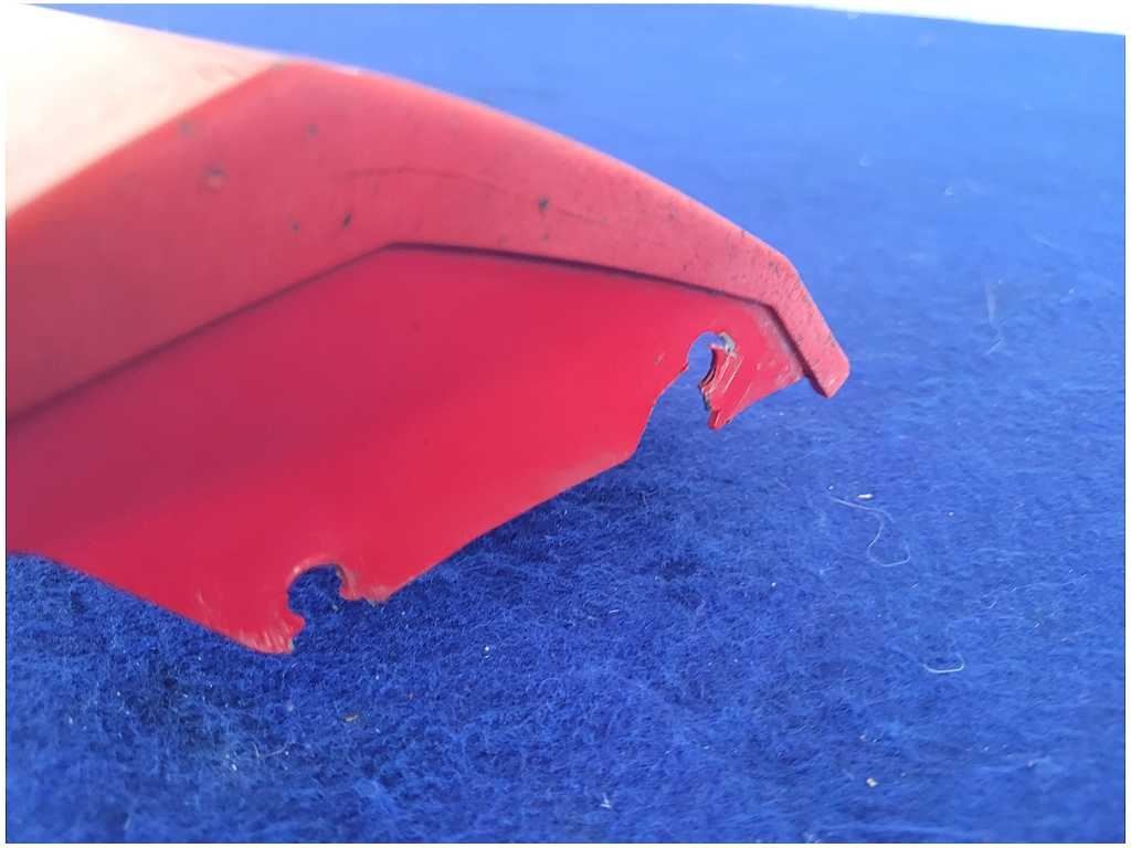2010-2015 Chevrolet Camaro SS Driver Left Lower Rocker Panel Molding 2882