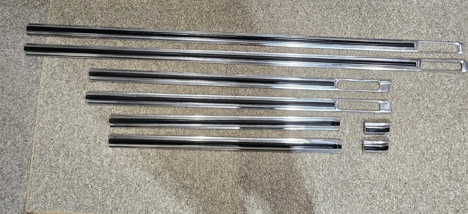 73 79 FORD SHORTBED TRUCK RACE TRACK MOLDING TRIM COMPLETE SET UPPER BELTLINE
