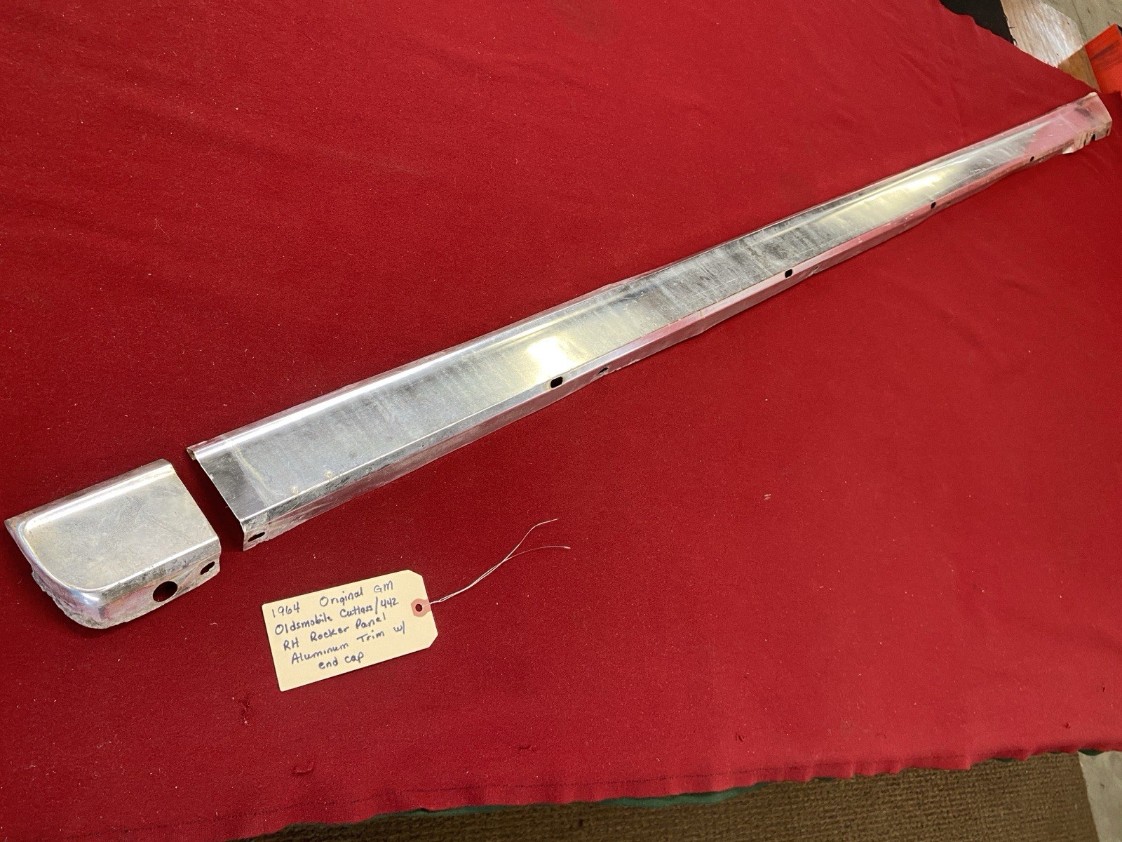 1964 Original GM Oldsmobile RH Rocker Panel Aluminum Trim