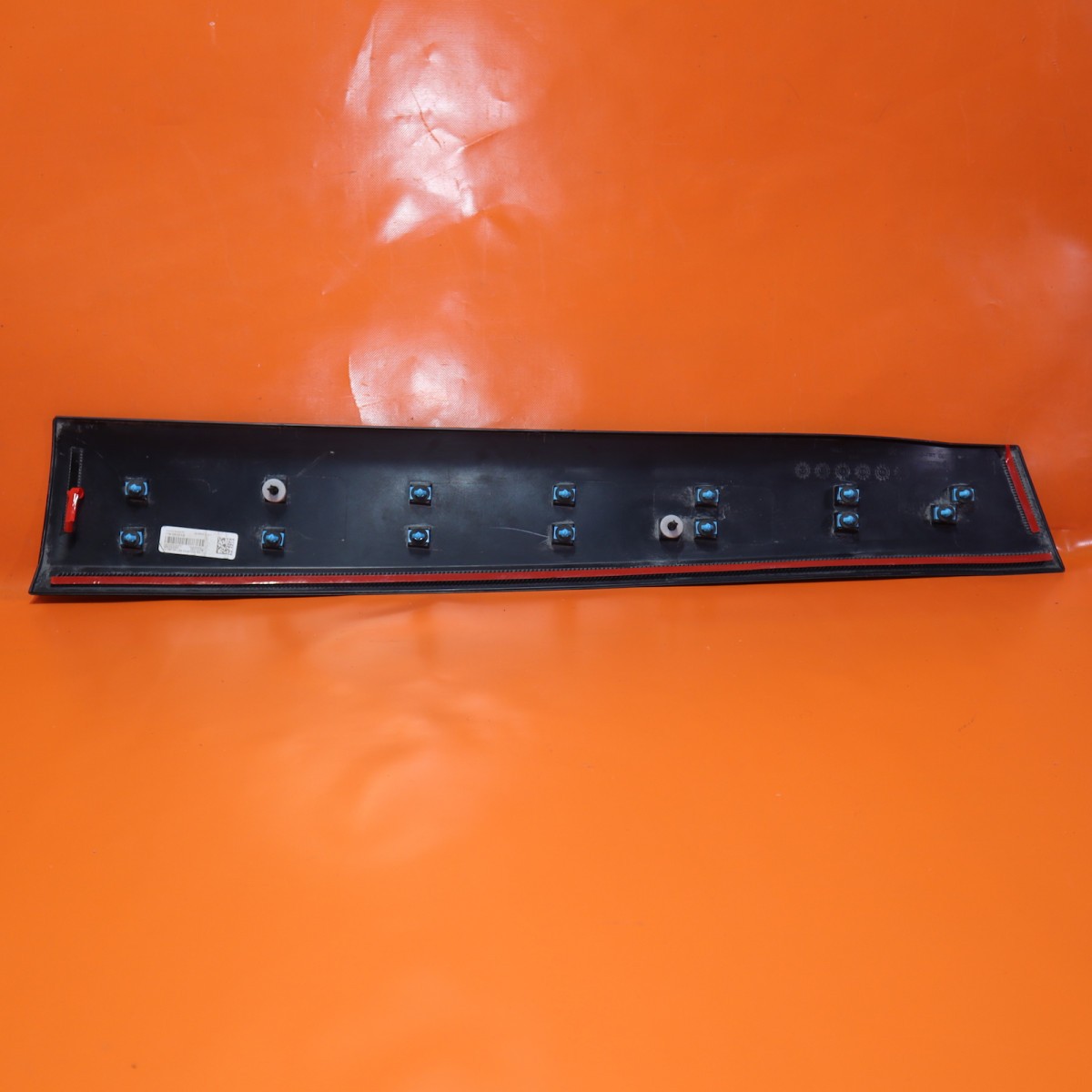 JEEP CHEROKEE DOOR MOLDING RIGHT LOWER FRONT 2014 2015 2016 2017 2018 64720A OEM
