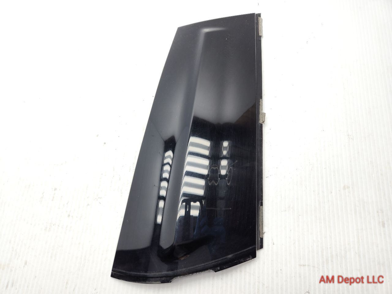 2009 Mini Cooper S R56 Rear Right C Pillar Outside Trim 51137146102