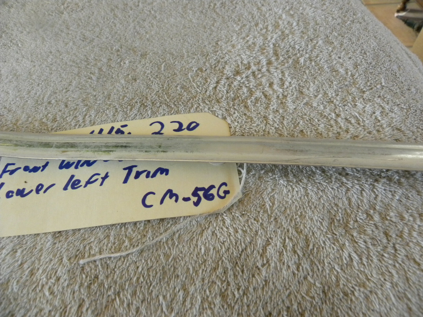 1970 Mercedes Benz W114 W115 Lower Left Passenger’s Side Windshield Trim.CM-56G