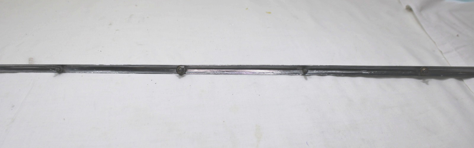 1967 BUICK SKYLARK FRONT CENTER HOOD SPEAR ORNAMENT