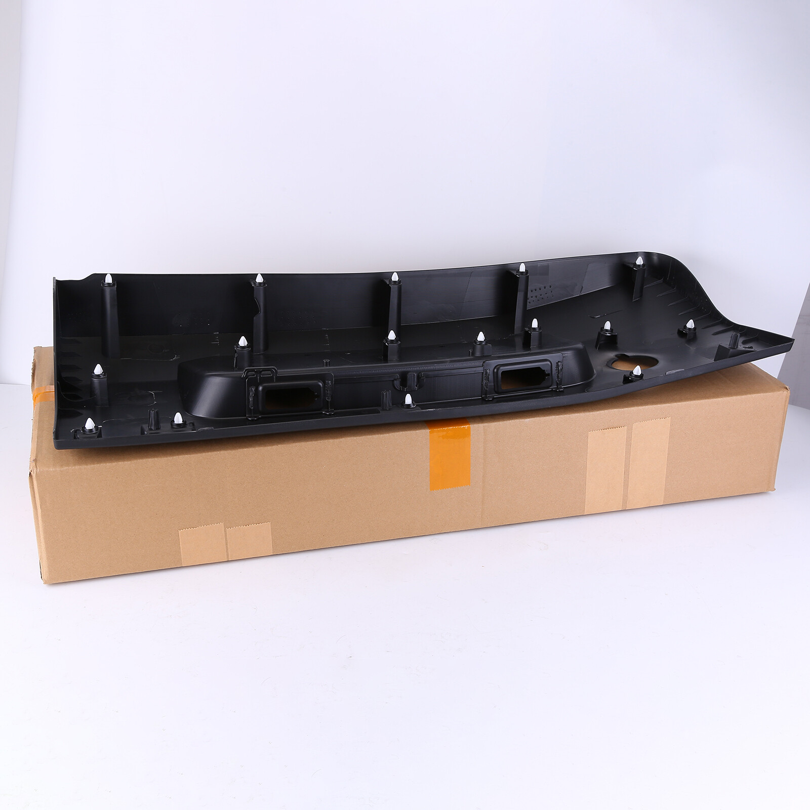 New Right Rear Door Lower Molding Passenger Side RH For 2015-2019 Ford Transit