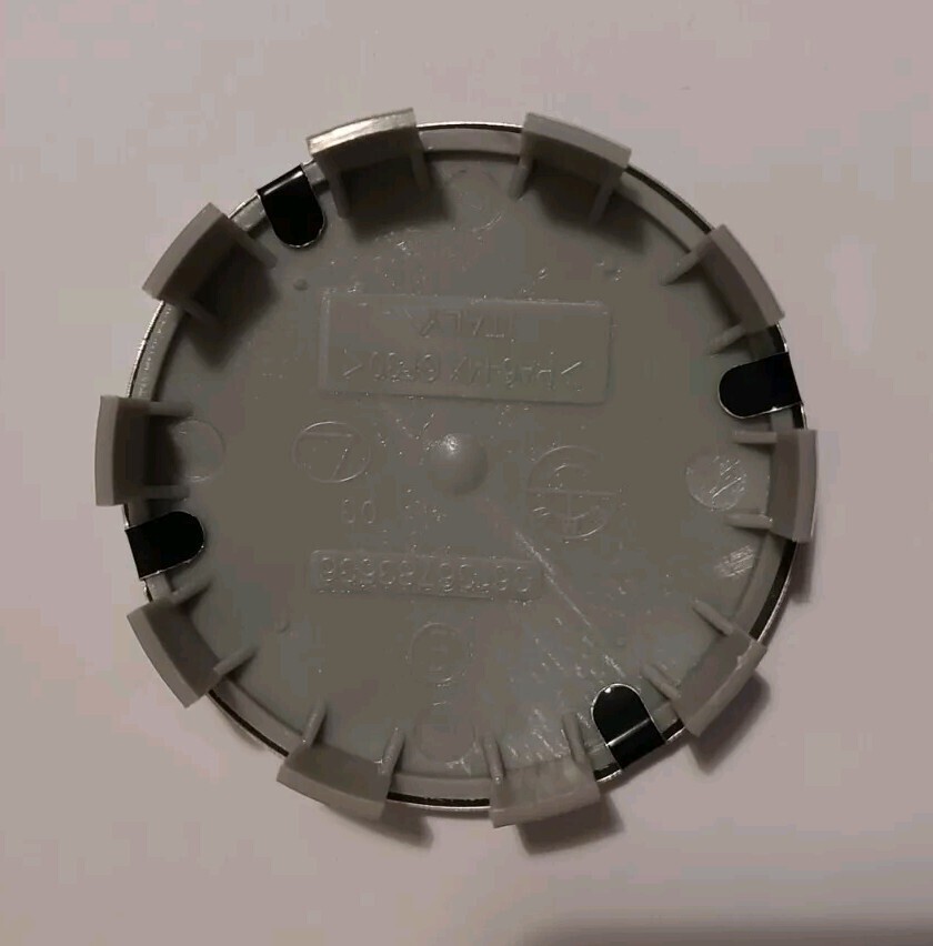 BMW Center Caps Set: Full Black 68mm (4 Pieces)
