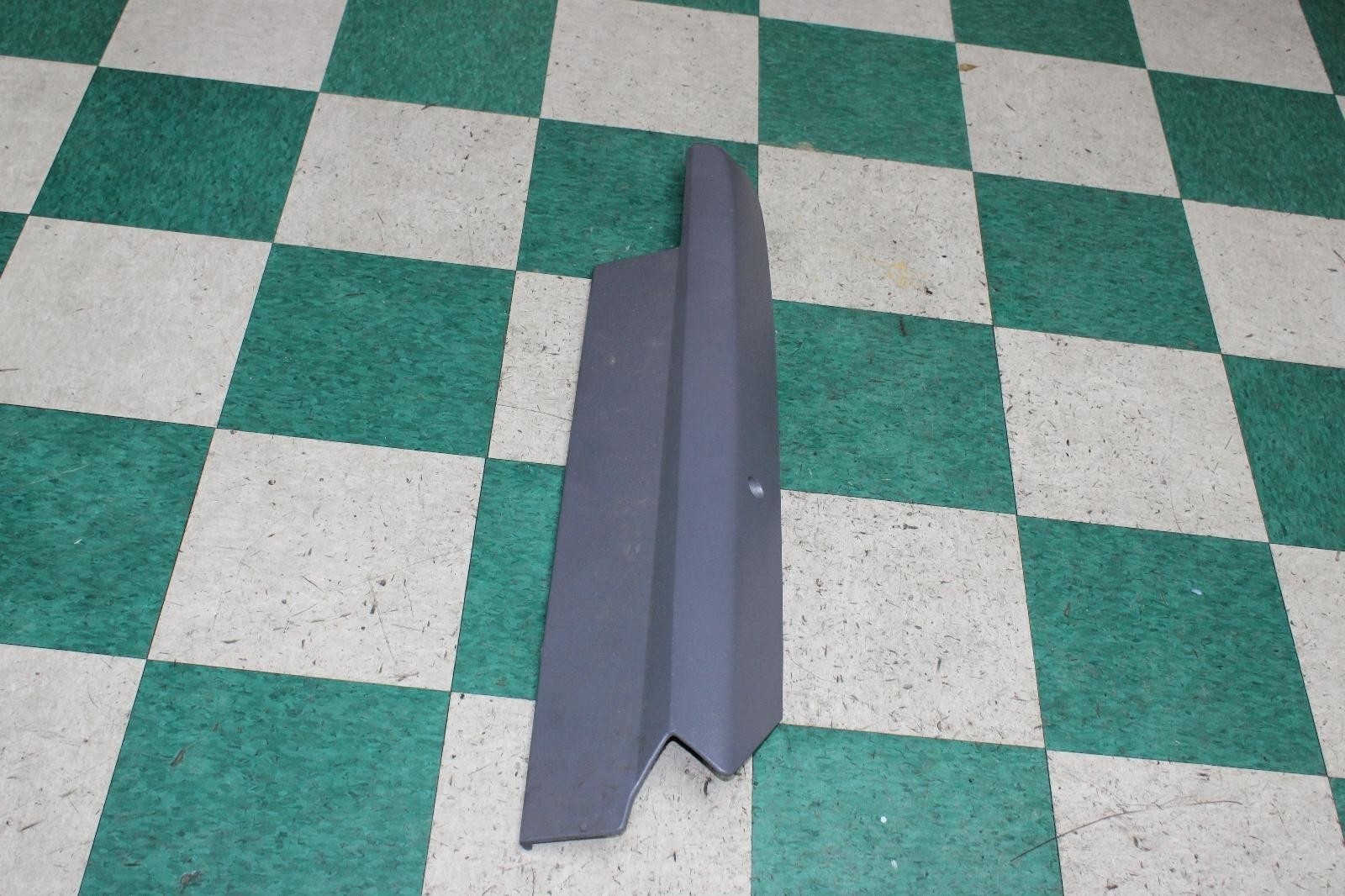 03-06 Avalanche 1500 Bed Toolbox Left LH Side Cover Lid Panel Unit Factory OEM