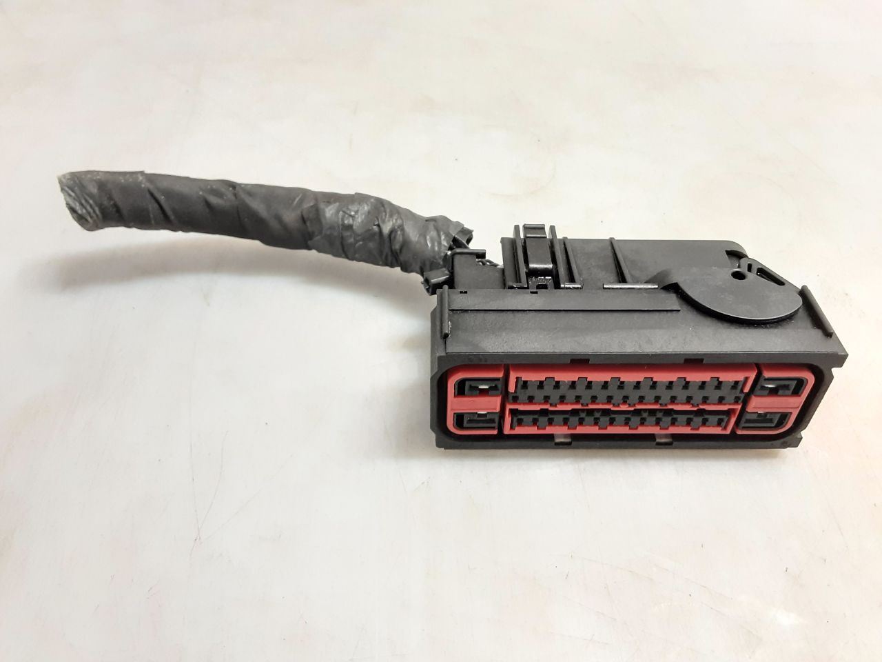 Jeep JK Wrangler OEM ABS Module Plug and Pigtail 2014-2017 152765